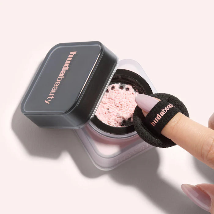 Huda Beauty Mini Easy Bake Loose Powder